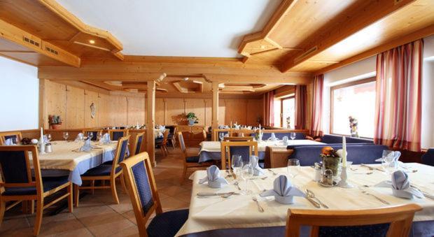 Hotel Taxacher Κίρχμπεργκ ιν Τιρόλ Εξωτερικό φωτογραφία